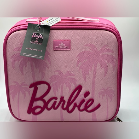 Brand New SUPER CUTE! BARBIE COSMETIC BAG IMPRESSIONS VANITY